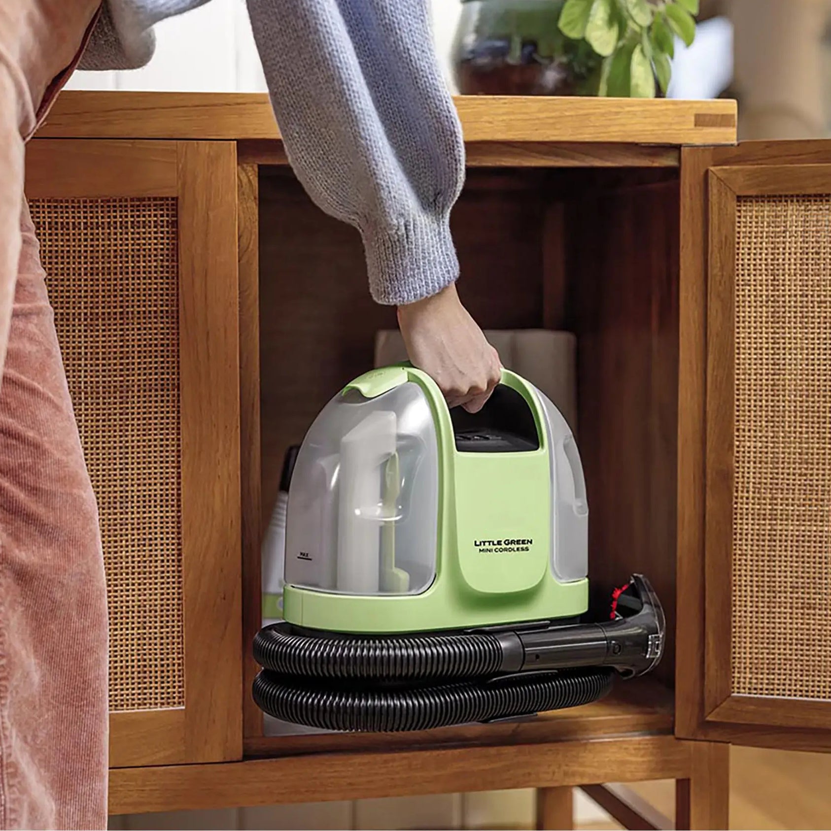 Mini Cordless Portable Carpet Cleaner 2026